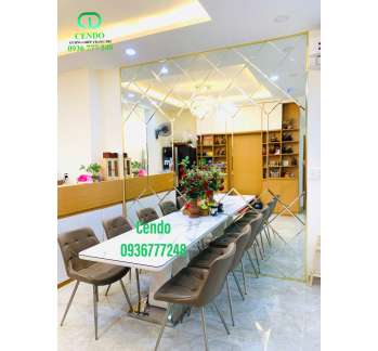 Lắp đặt và bàn giao vách gương bàn ăn 